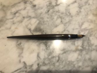 Marked 14 ct . Gold tip Sheaffer’sFeather Touch Fountain pen model # 5 Desk top model 1920’S Thumbnail