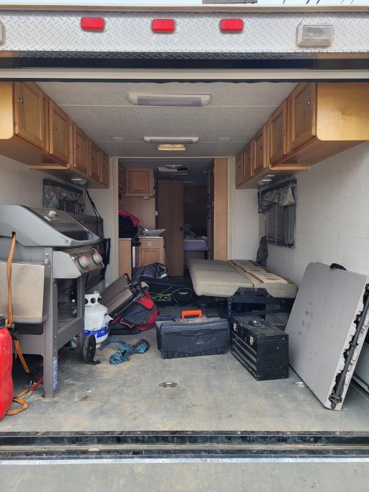 2005 Toy Hauler