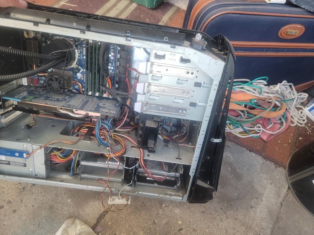 Alien Ware Computer