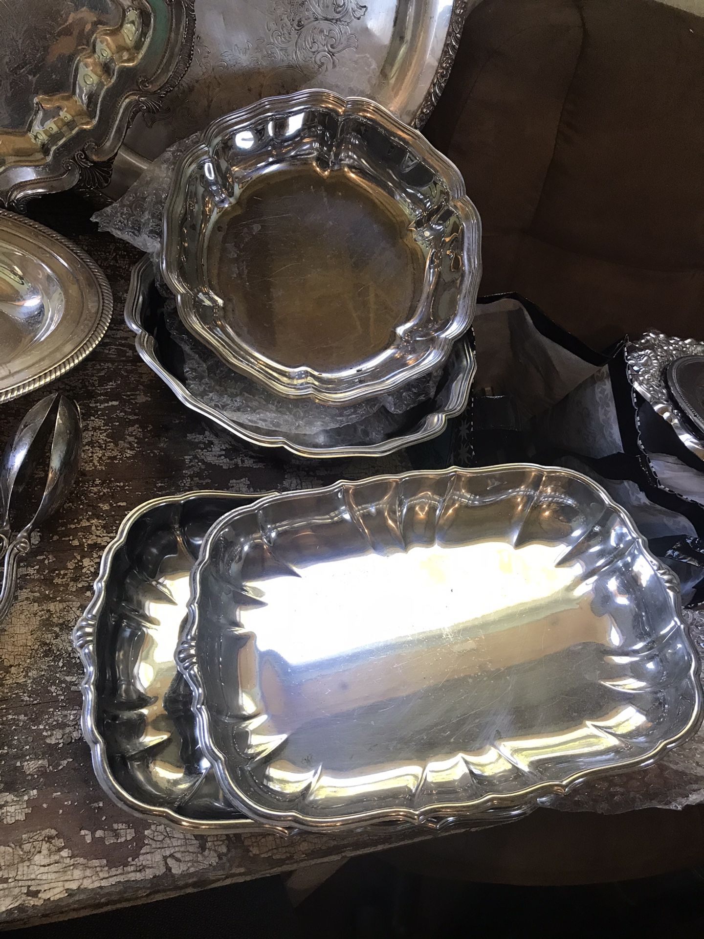 Silver plated serving dishes. Yes, it’s still available!!! Located in Burleson. Cross posted, no holds, so FCFS.