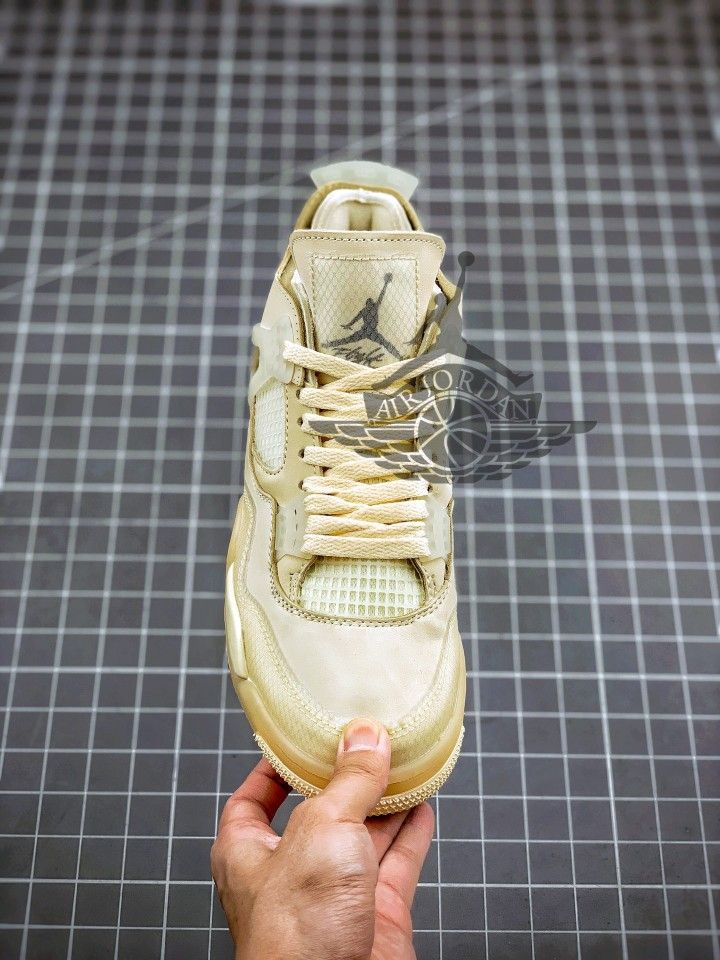 Jordan 4 Retro Off-White Sail Never Used