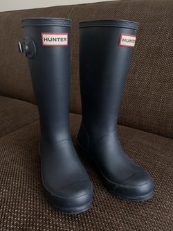 Hunter Rain Boots Girl’s Sz. 3 (boys 2). Only Worn Once Thumbnail