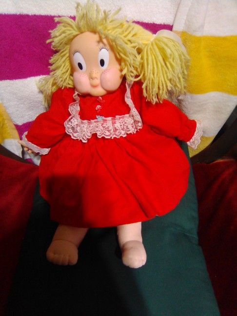 1985 Susie Moppet Talking Doll