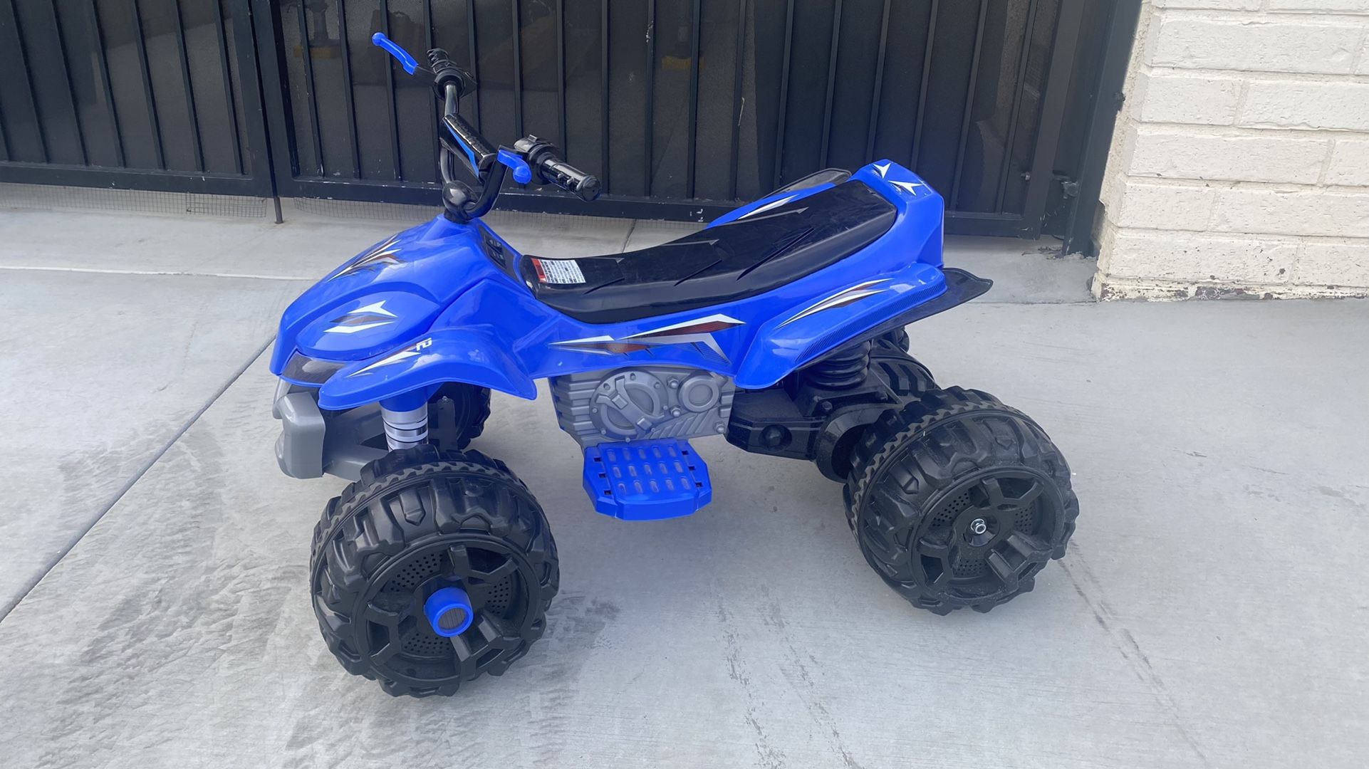 Kidtrax Sport ATV 12V Ride-On