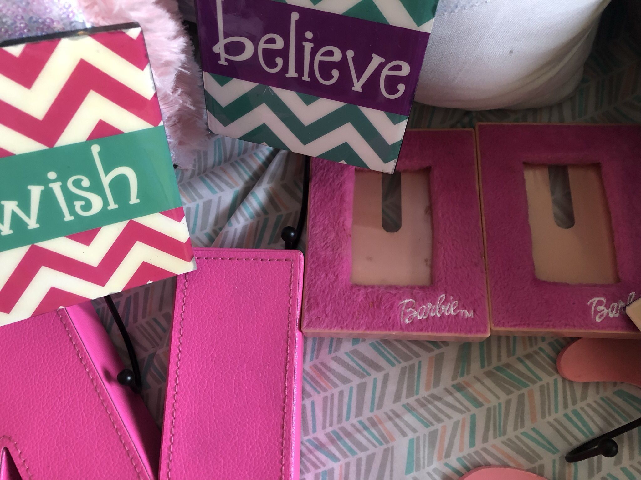 Pink Little Girls Room Decoration