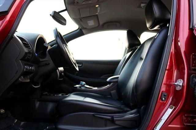 2013 Nissan LEAF