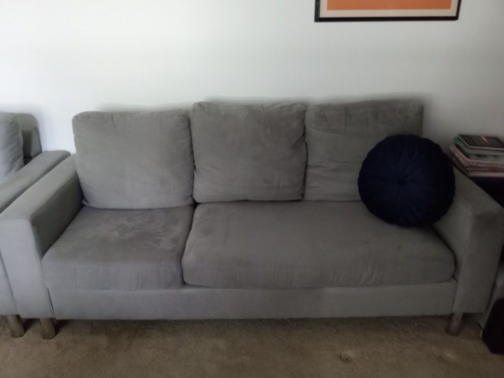 Couch Grey