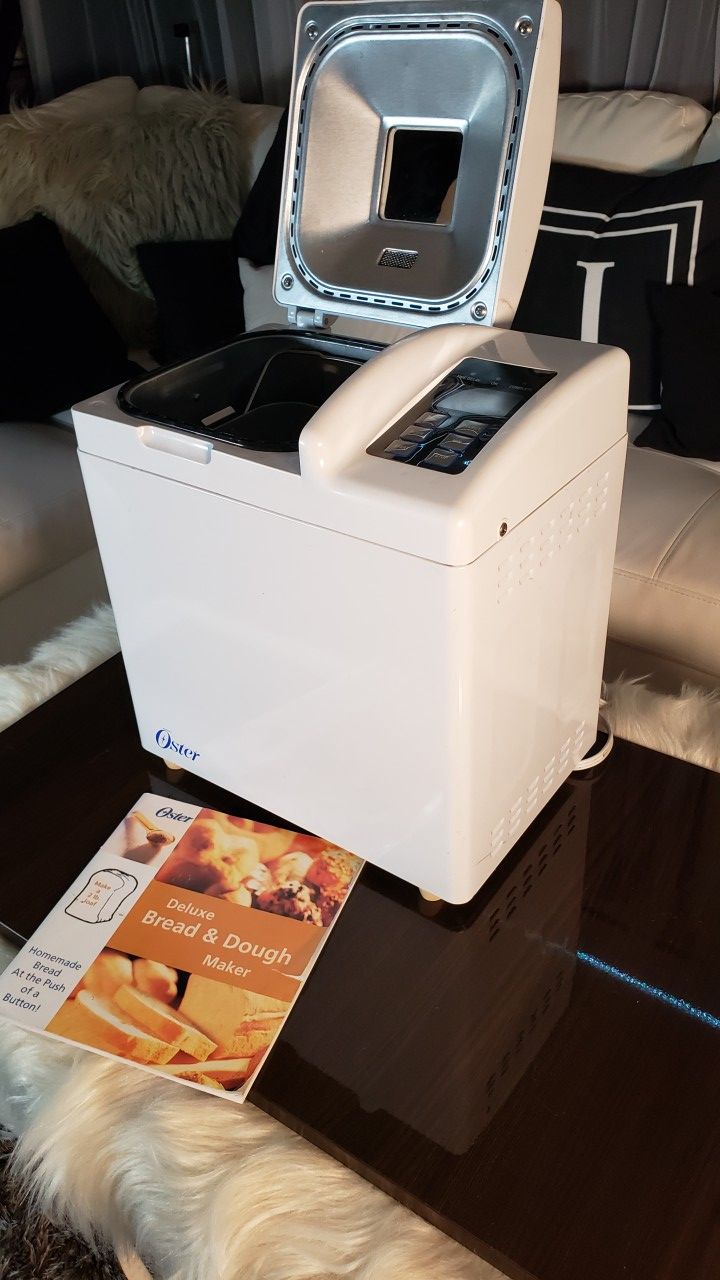 Oster. Deluxe Bread & Dough Maker