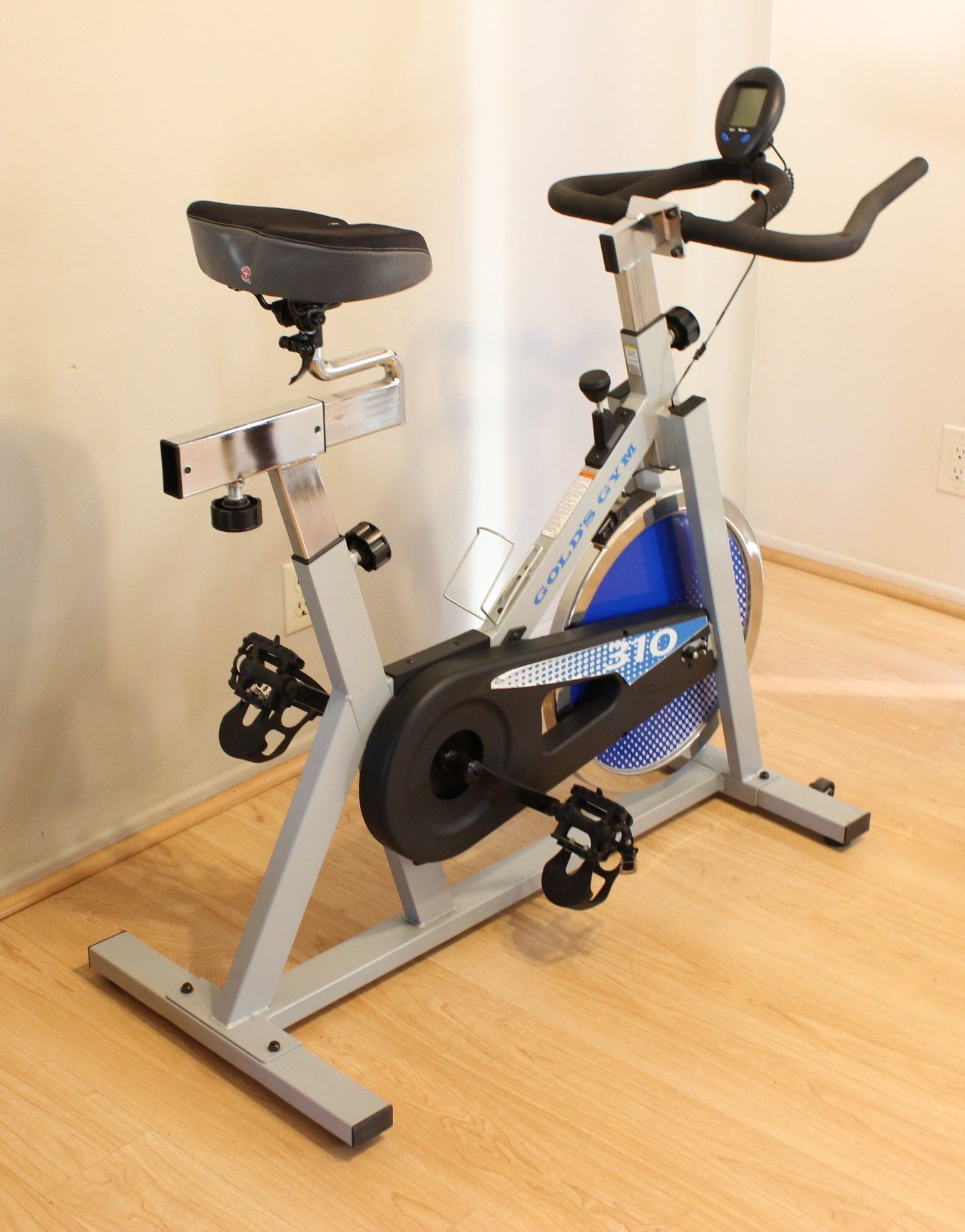 gold's gym cycle trainer 310 exercise bike price