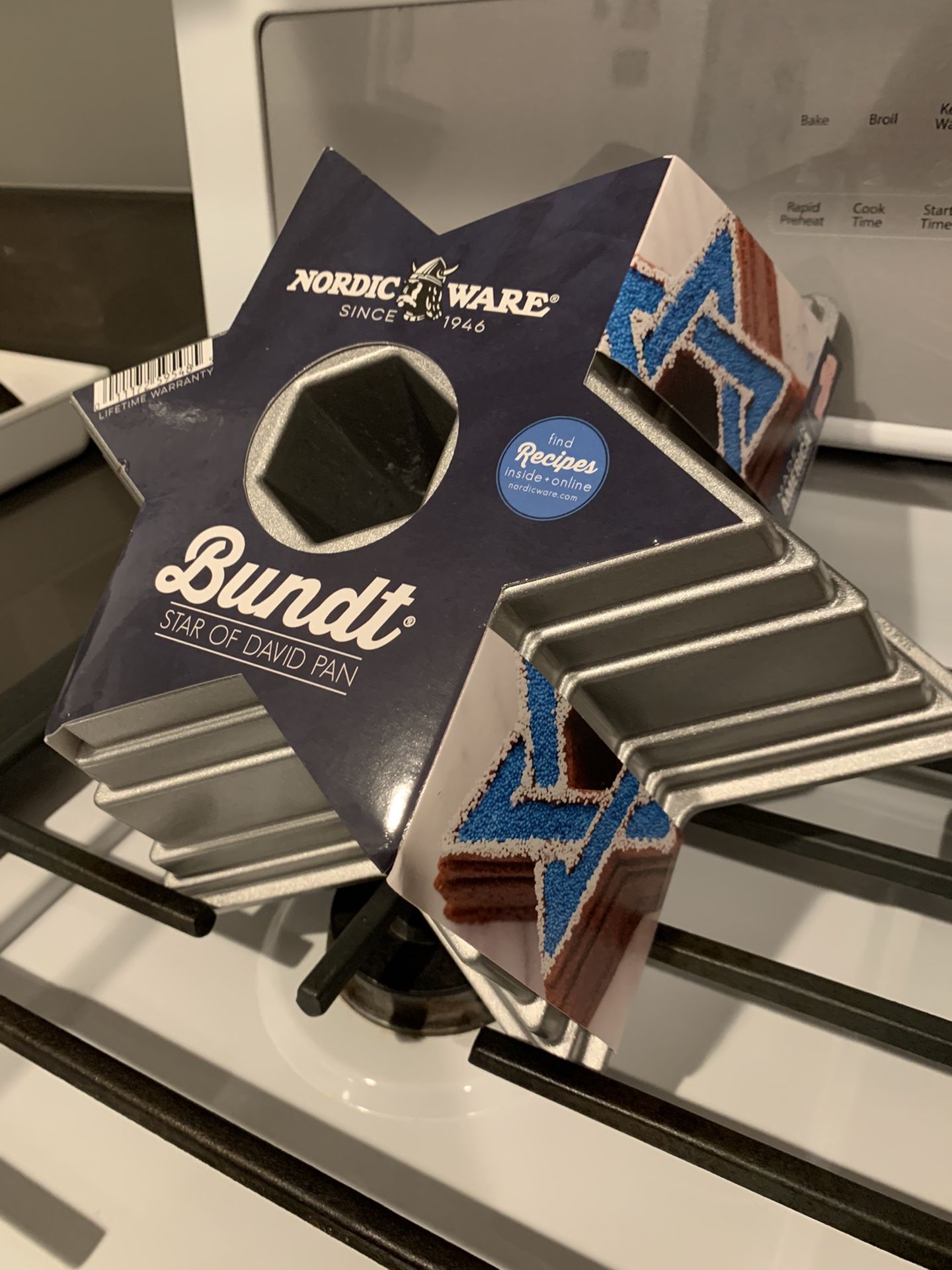 Star of David Bundt Pan