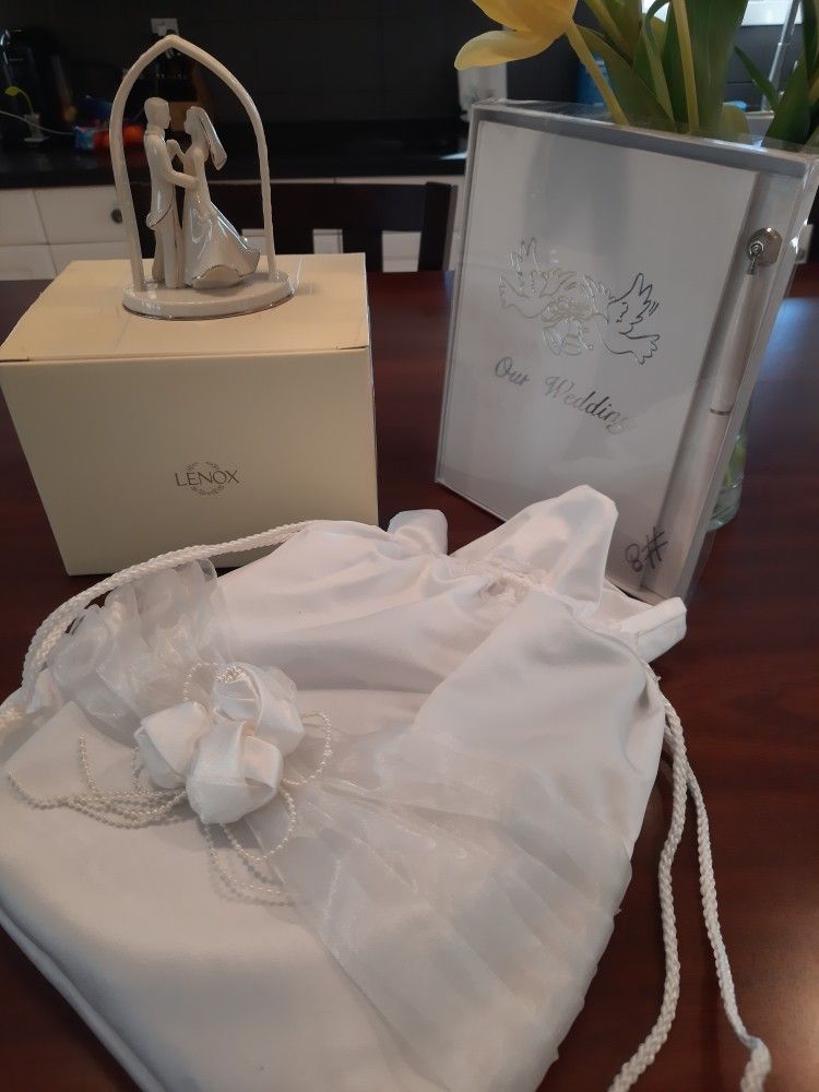 Lenox Bride & Groom Figuring, Wedding Guest Book, And Money Bag