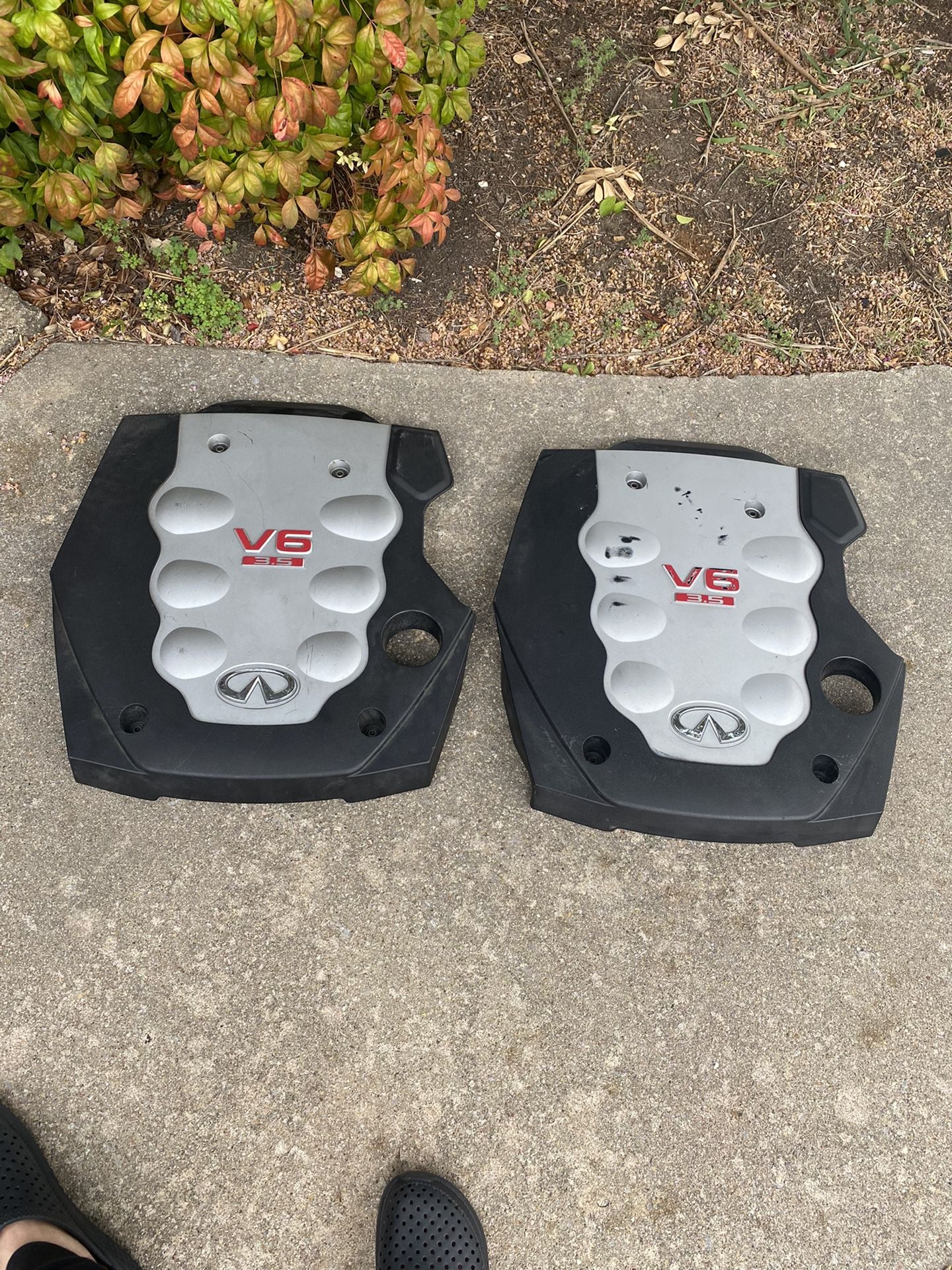 Infiniti Engine Cover