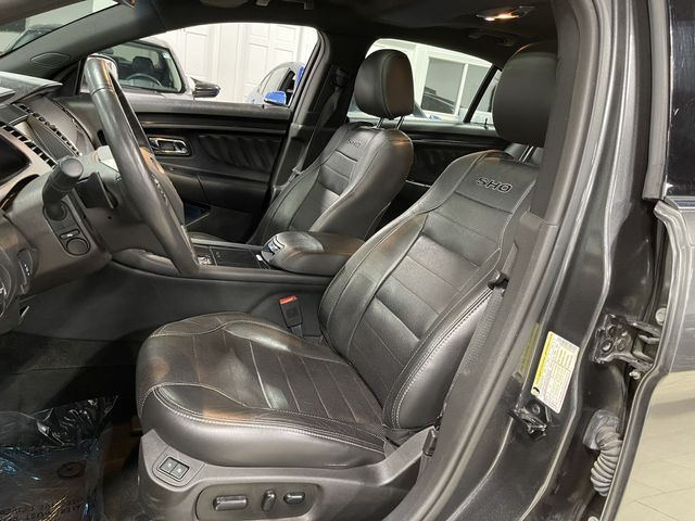 2015 Ford Taurus
