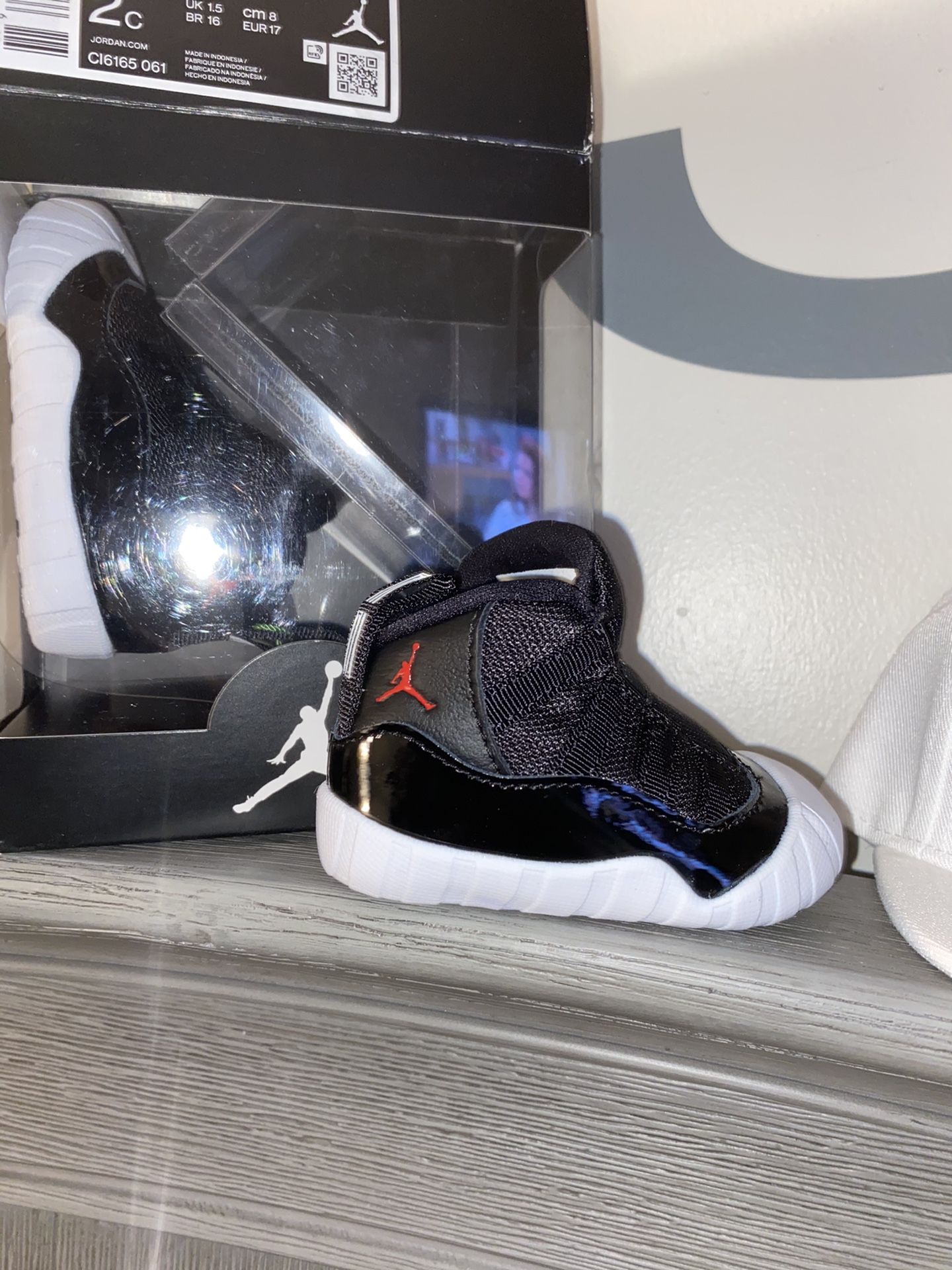 Baby Infant Crib Jordan