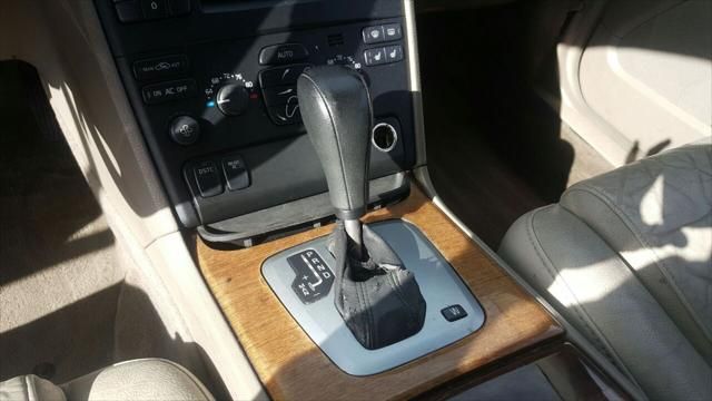 2004 Volvo XC90
