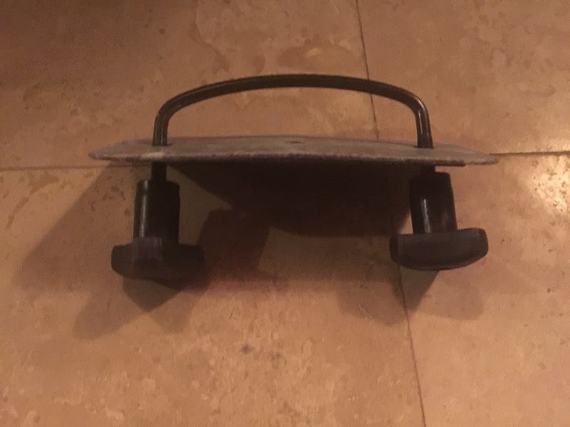 Sears XCargo Sport 20 cu, ft. Car Top Carrier. Used about 3 times. Has