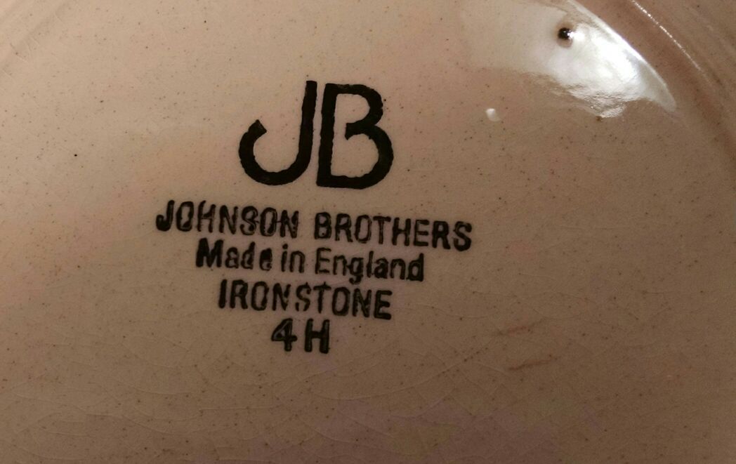 Vintage plates