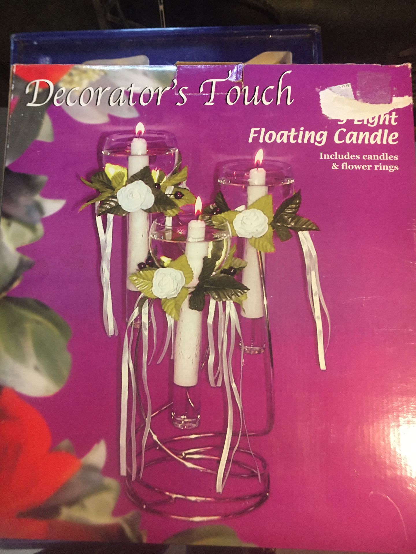 Wedding decorator’s touch three light floating candle
