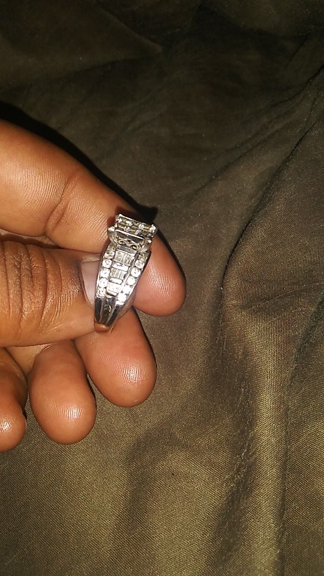 Engagement/wedding ring size (10)