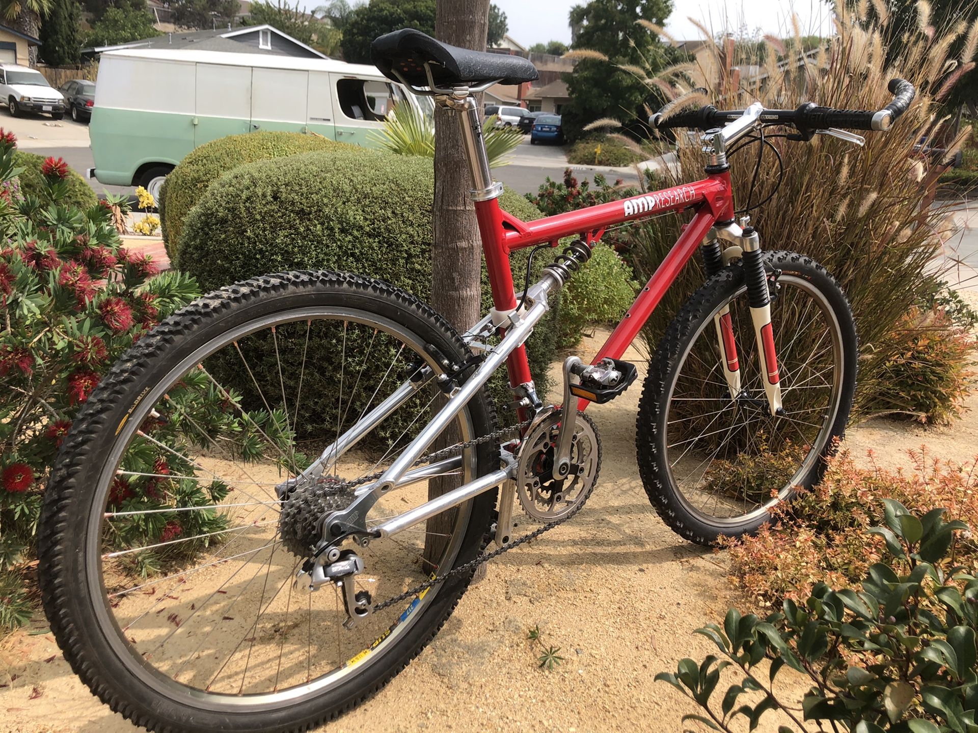 amp research b3 mountain bike