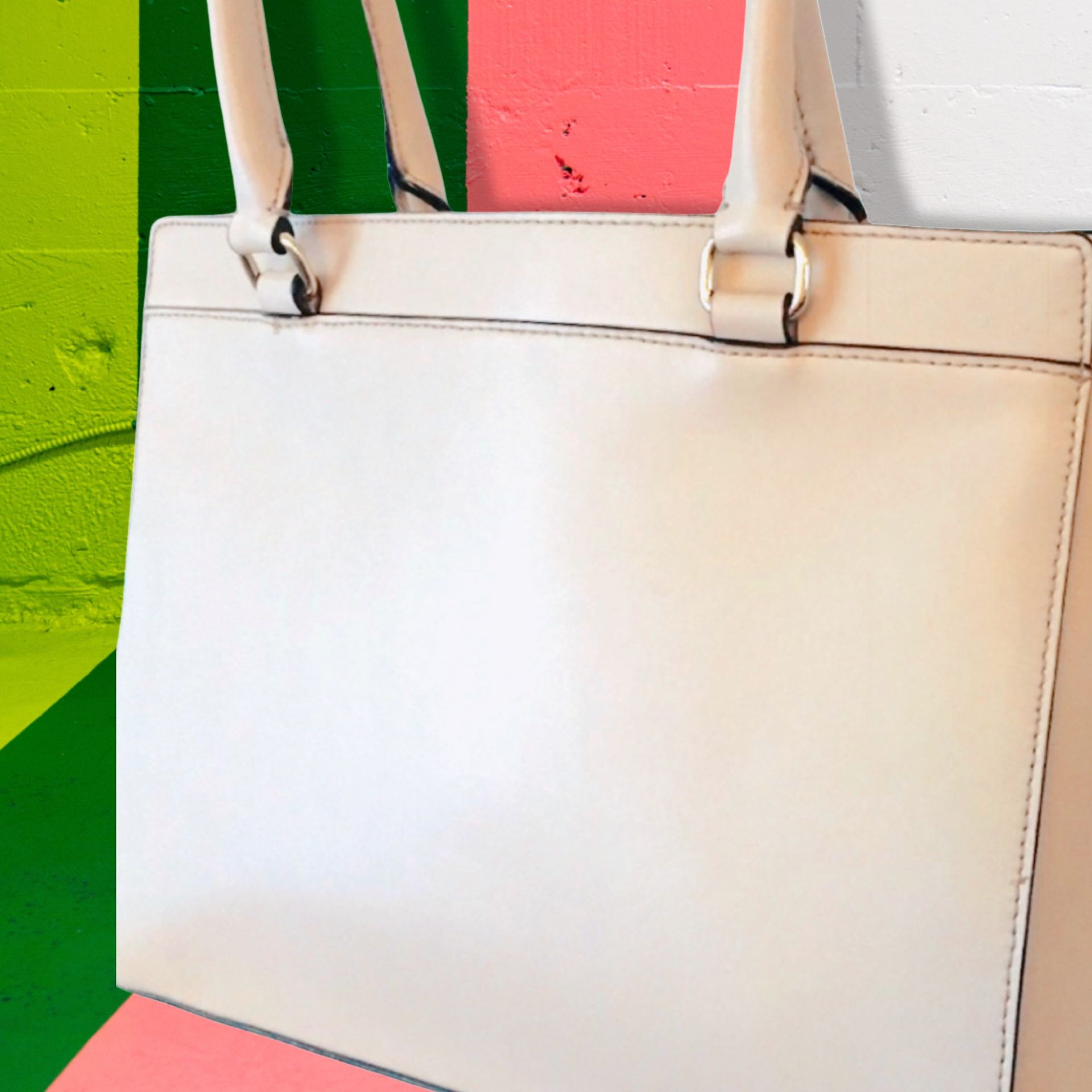 Kate spade New York Montford Park Smooth Jovi Satchel In "A perfect Beige" (NWOT)