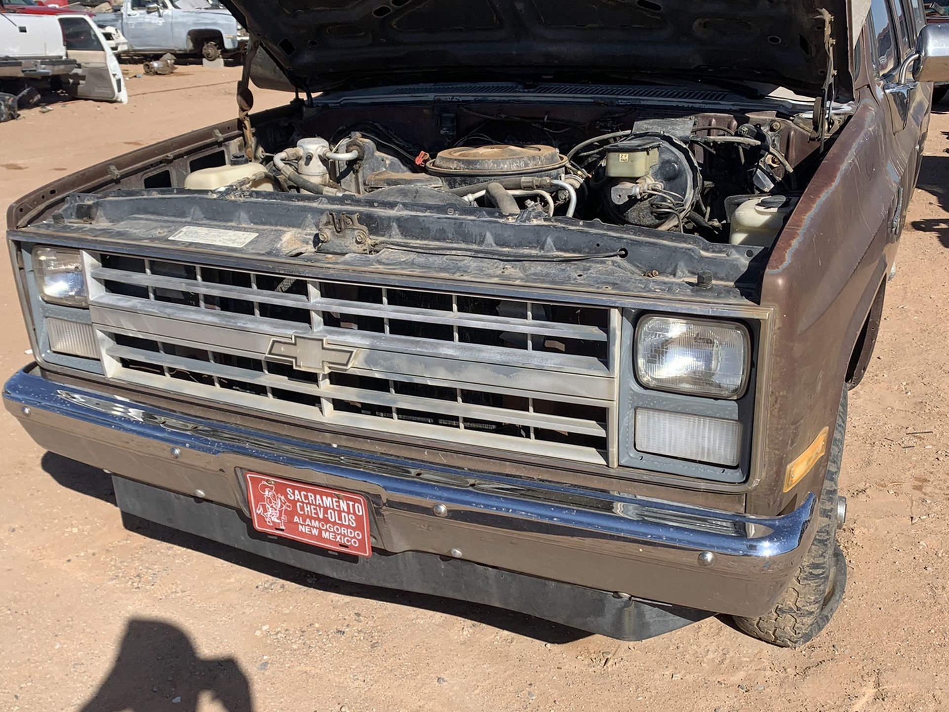 4x4 Chevrolet Scottsdale suburban PARTS 1987 suburban 4x4 for parts Scottsdale