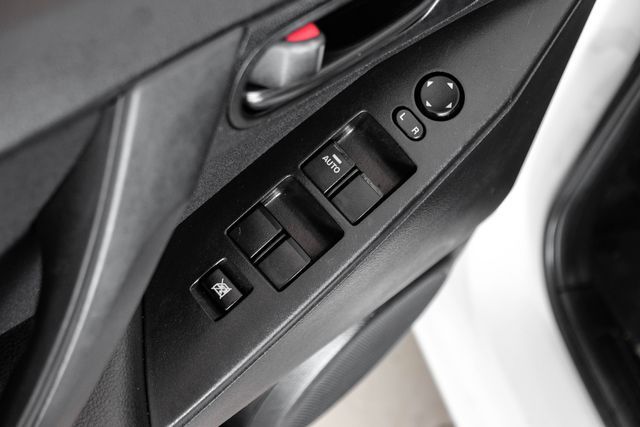 2011 MAZDA MAZDA3