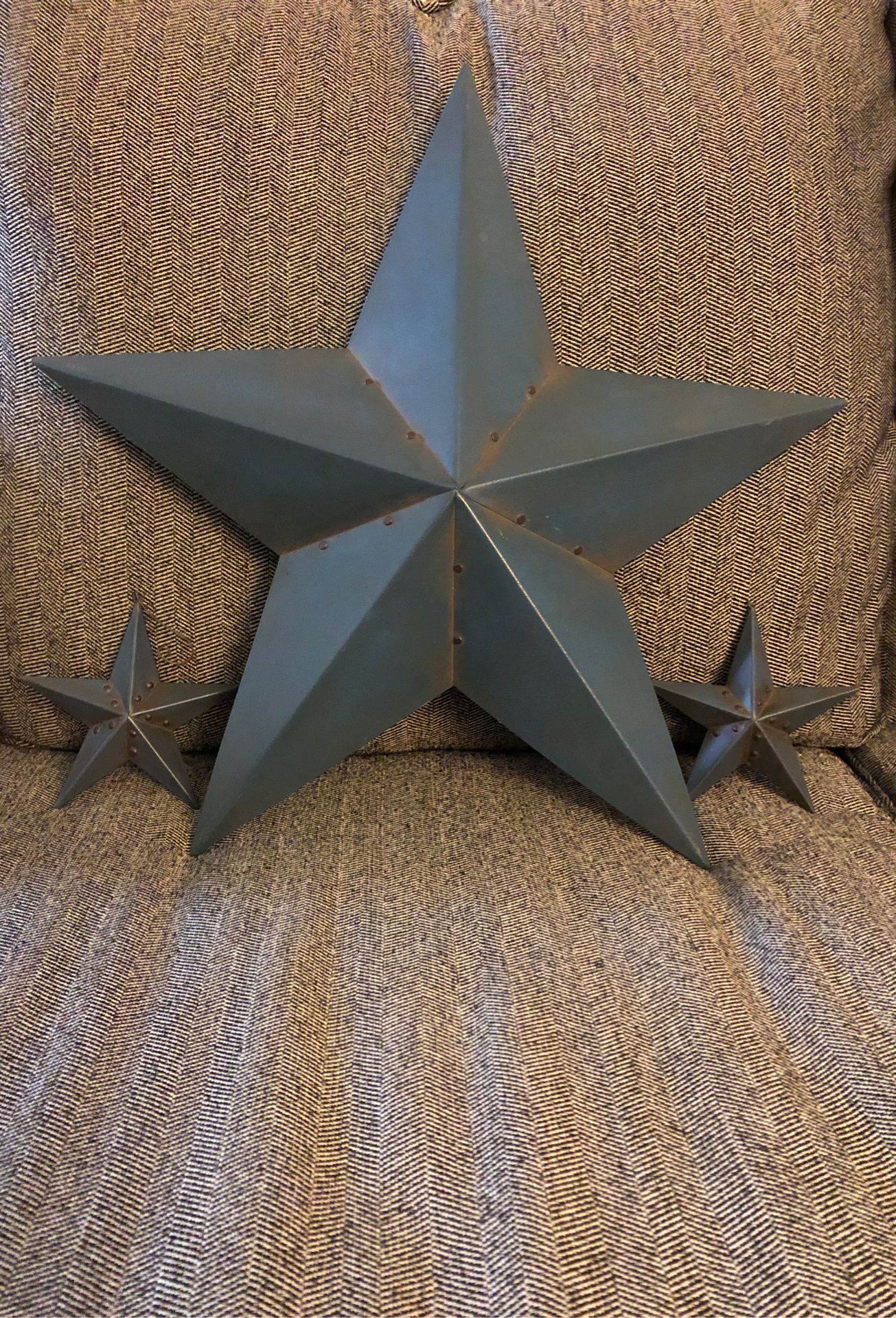 Decorative metal nautical stars