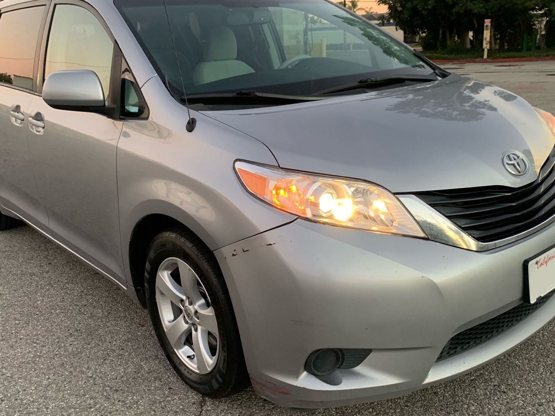 2012 Toyota Sienna