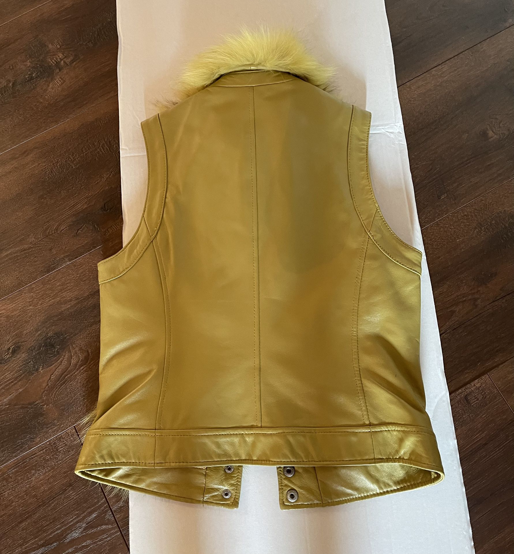 Genuine Leather And Rabbit Fur Vest Size M 
