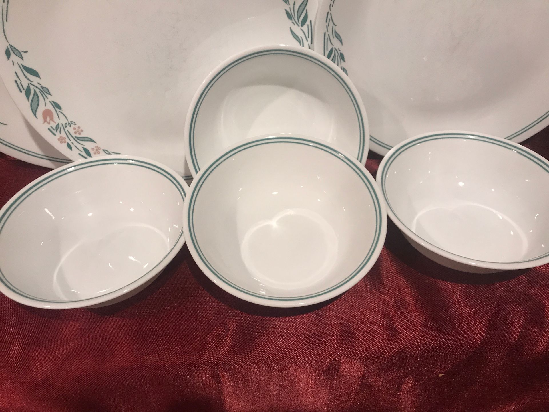 Corelle Dinnerware service for 4