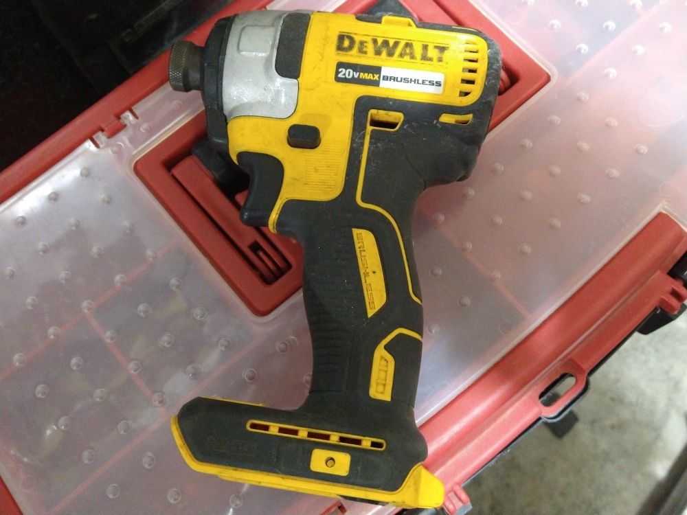 DeWalt Impact Driver - brushless $40firm