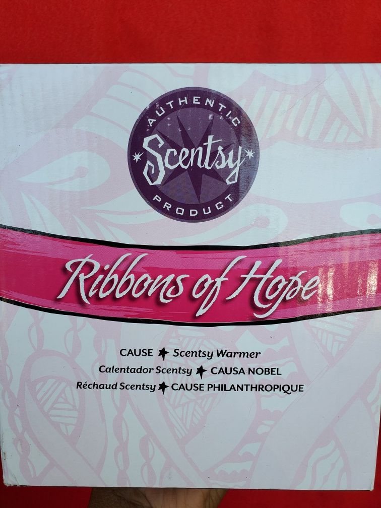 Brand new Scentsy warmers