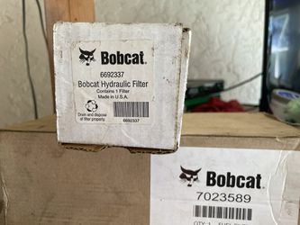 Bobcat Fuel Filters Thumbnail