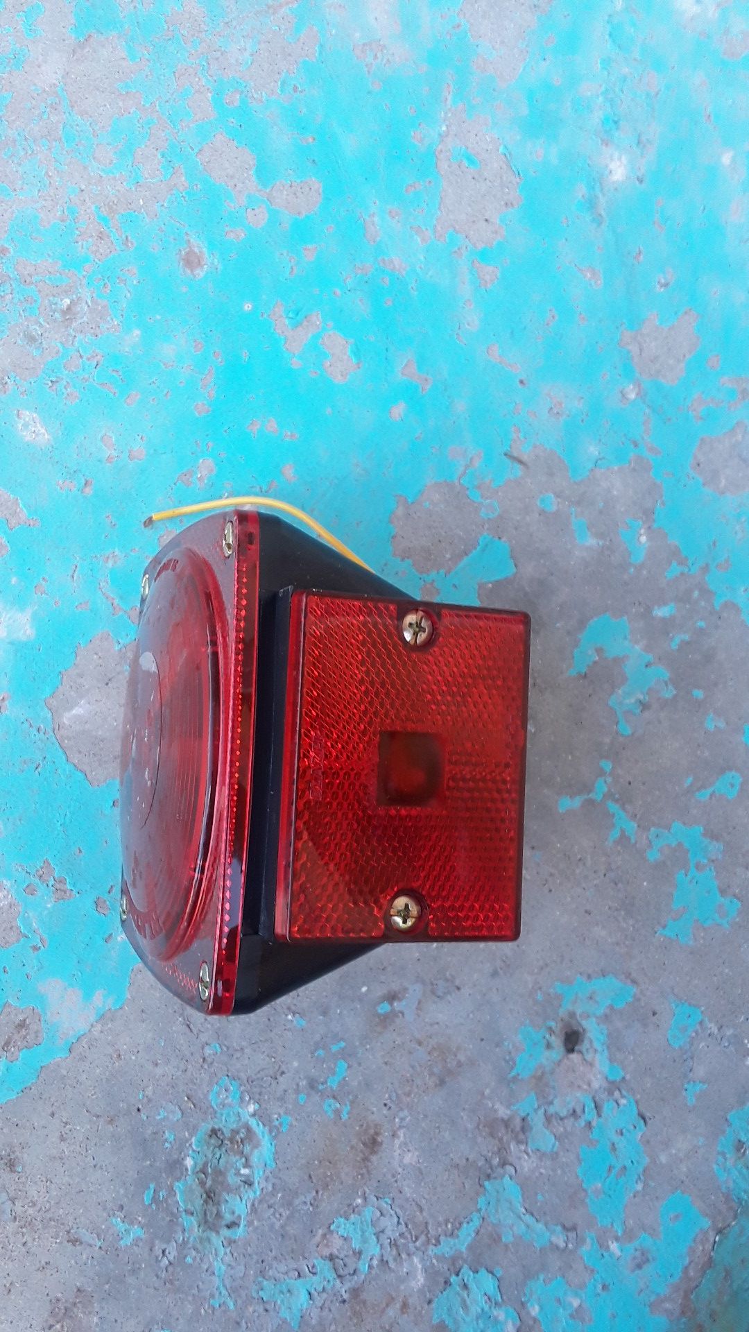 Trailer tail lights