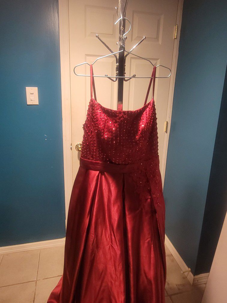 Burgandy Sweet Sixteen Or Quinceanera Style Gown 
