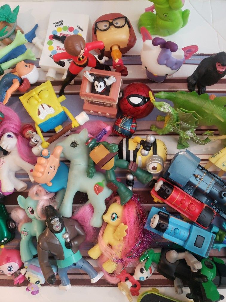 Huge Mixed Lot Of Kids Toys 30+ (Disney, Pixar,Thomas, Plus More) K