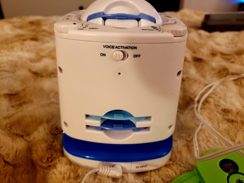 Munchkin Sound Asleep Nursery Projector and Sound Machine with LED Nightlight