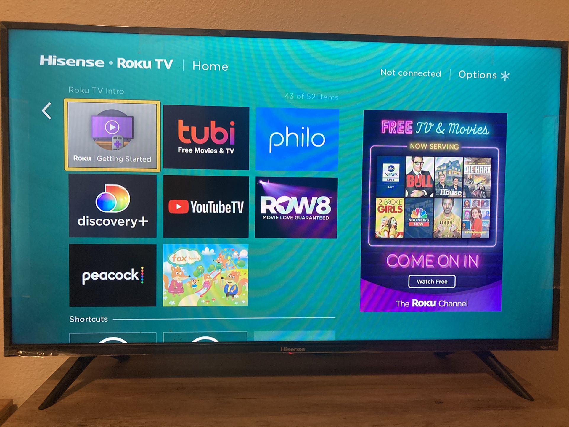 40 Inch ROKU SMART TV WITH REMOTE
