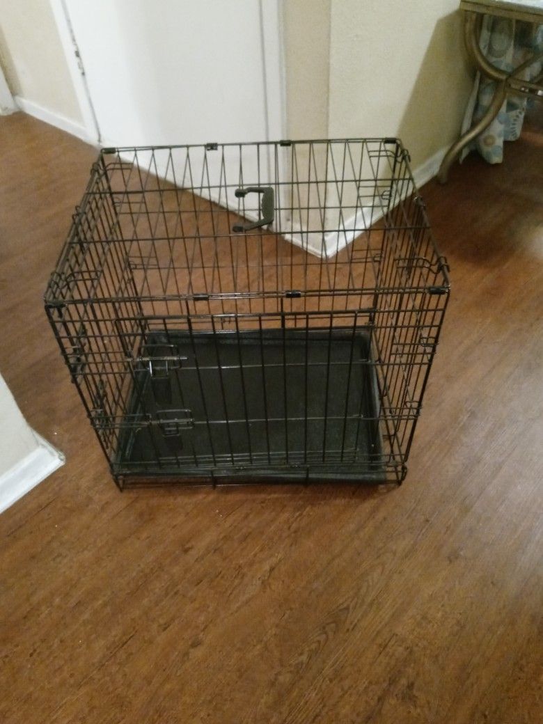 Little Dog Cage 2 Ft Wide 21-in Tall