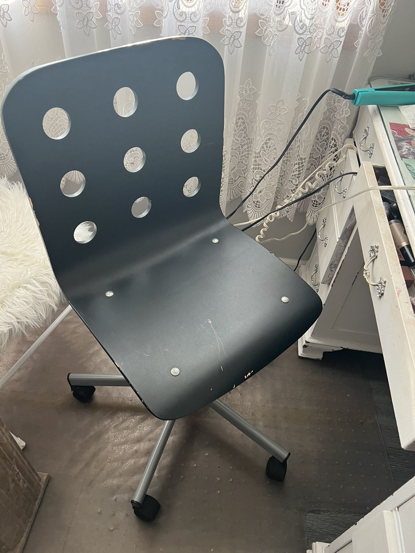 Vanity/ Office Chair