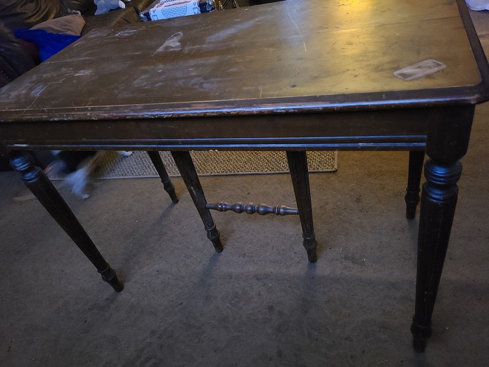 1860's Victorian Table - Needs To Be Restored
