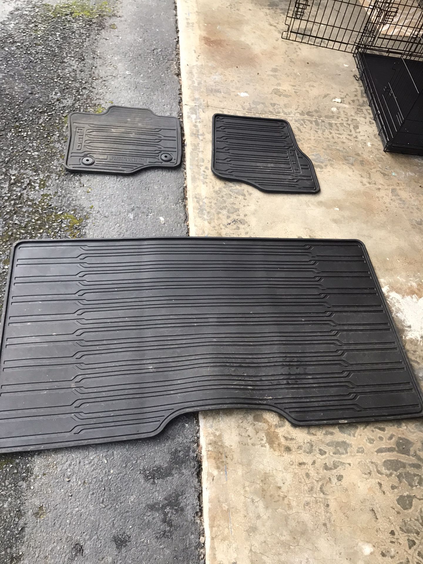 Ford F150 Rubber Floor Mats for Sale in Sammamish, WA OfferUp