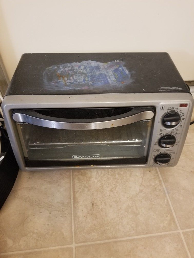 Toaster Oven Black + Decker