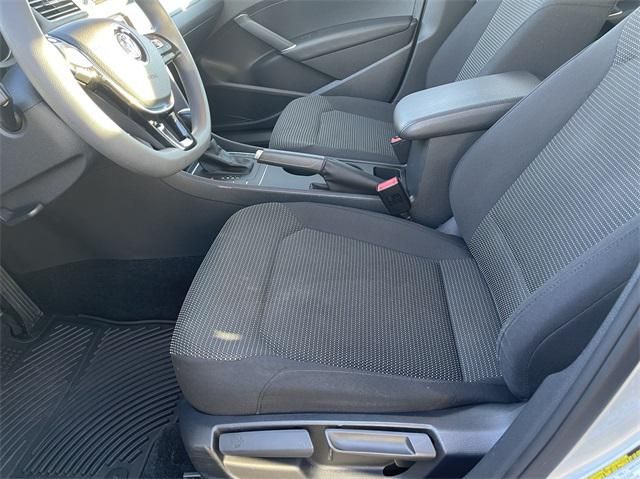 2017 Volkswagen Passat