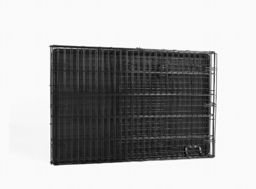 Amazon Basics Foldable Metal Wire Dog Crate with Tray 42-inch, Single Door Styles