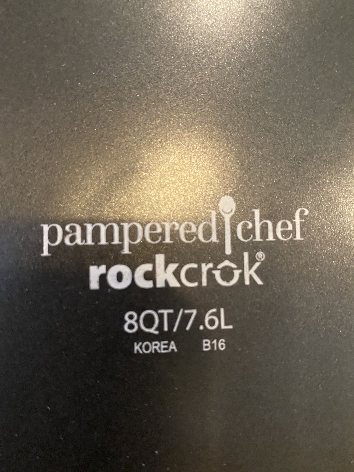 Never used pampered chef rock crok
