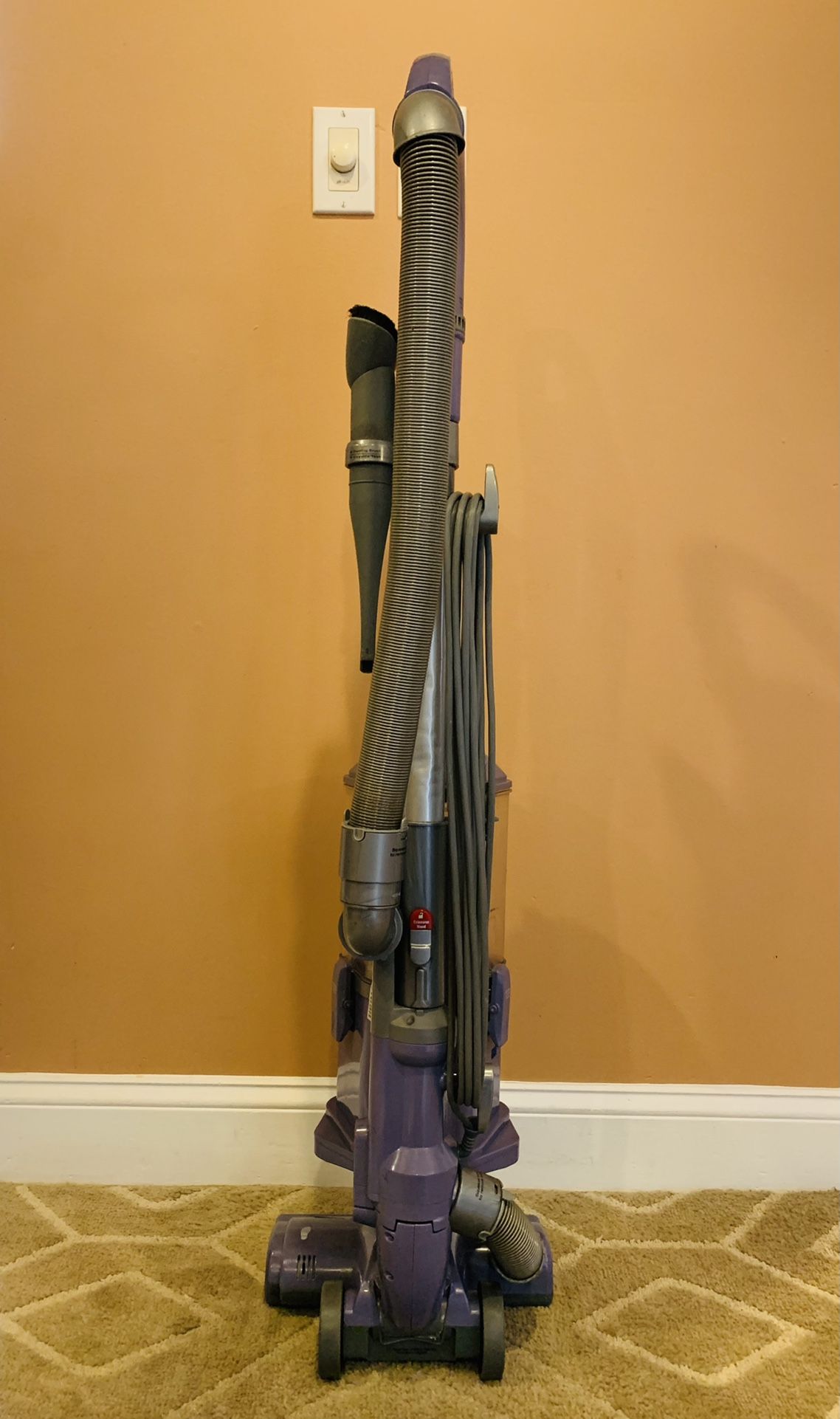 Shark navigator lift away vacuum cleaner
