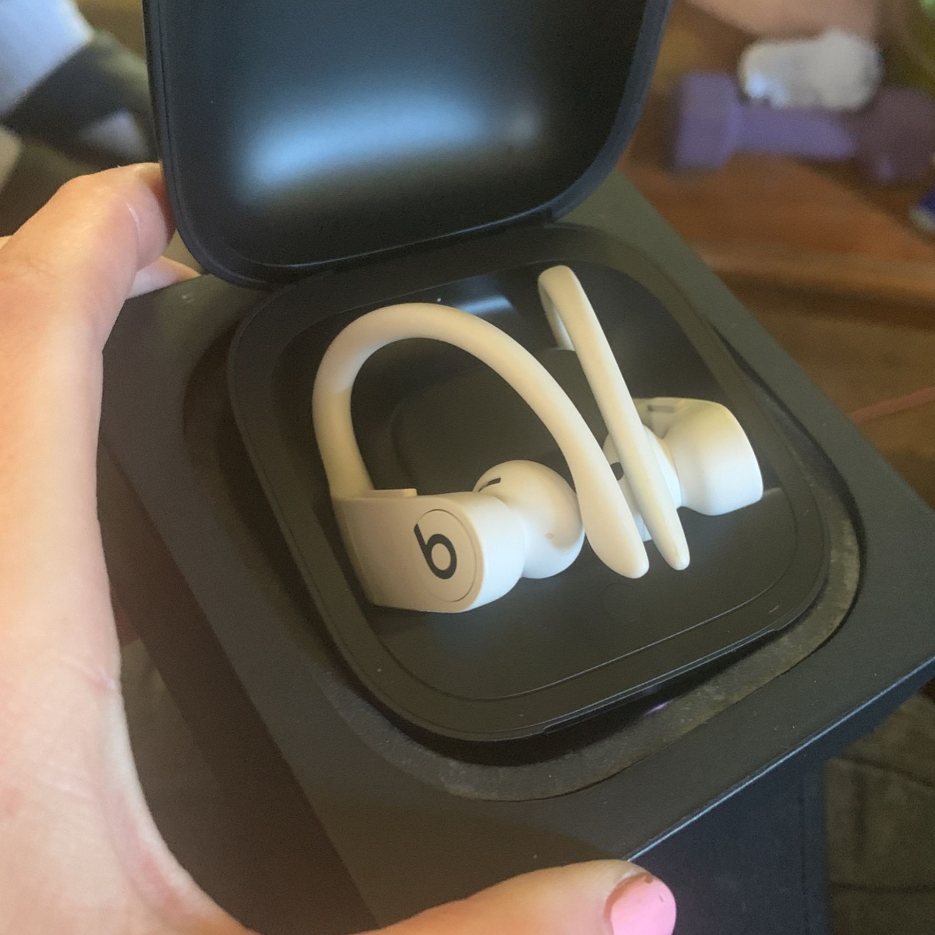 Powerbeats Pro