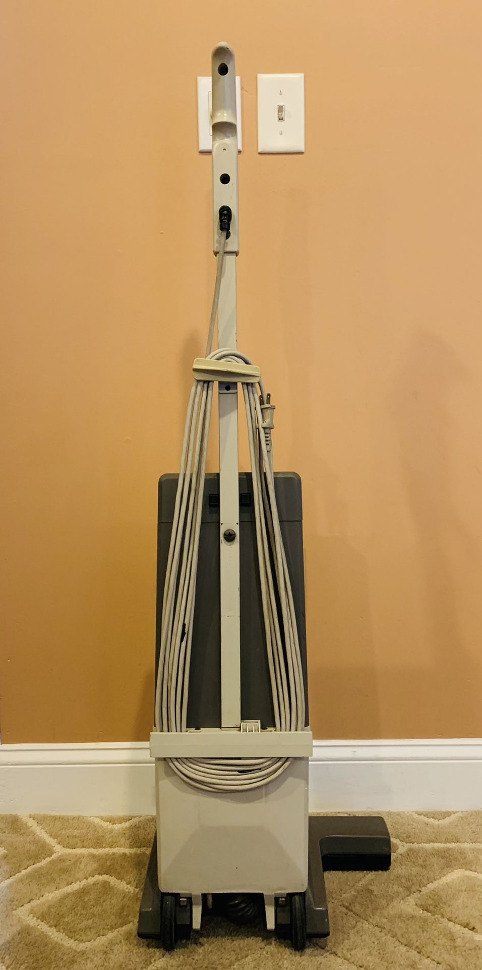 Electrolux Advantage series Vacuum Cleaner